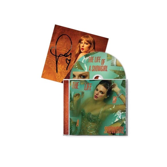 New Taylor Swift The Life of a Showgirl CD SIGNED Photo 3 In Hand Sealed TLOASG - Picture 4 of 4